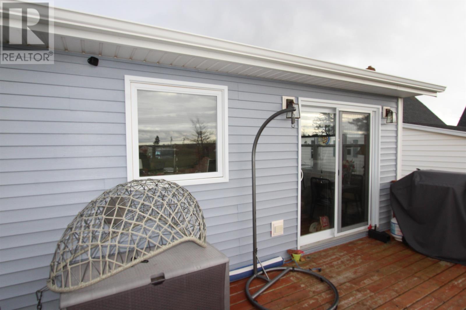 253 Carleton Avenue - 29