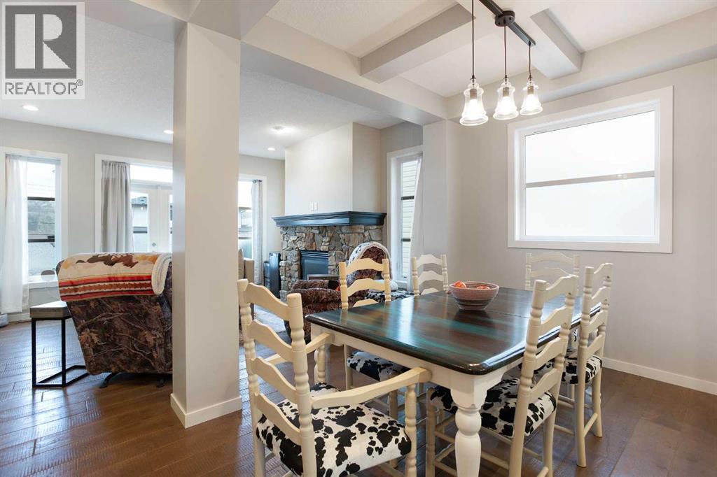 4827 22 Avenue NW - 12