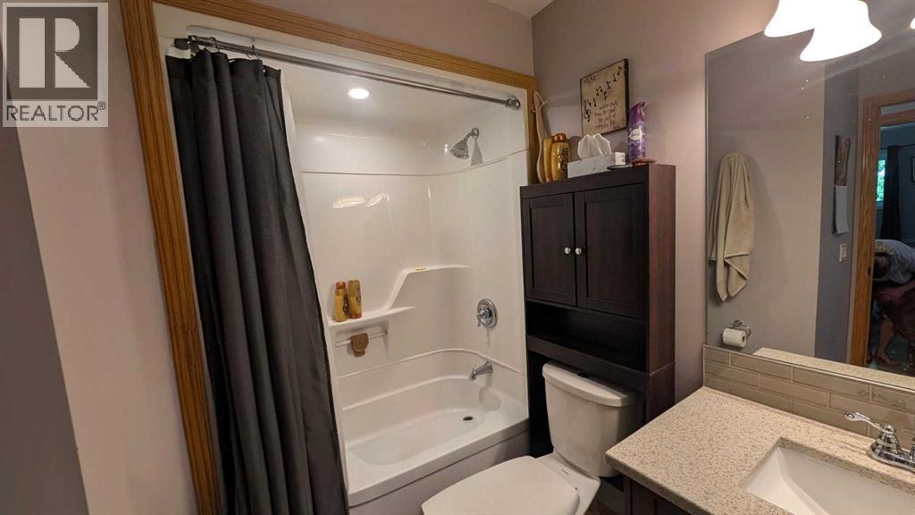 108 Glendale Place - 16