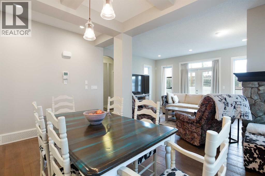 4827 22 Avenue NW - 14