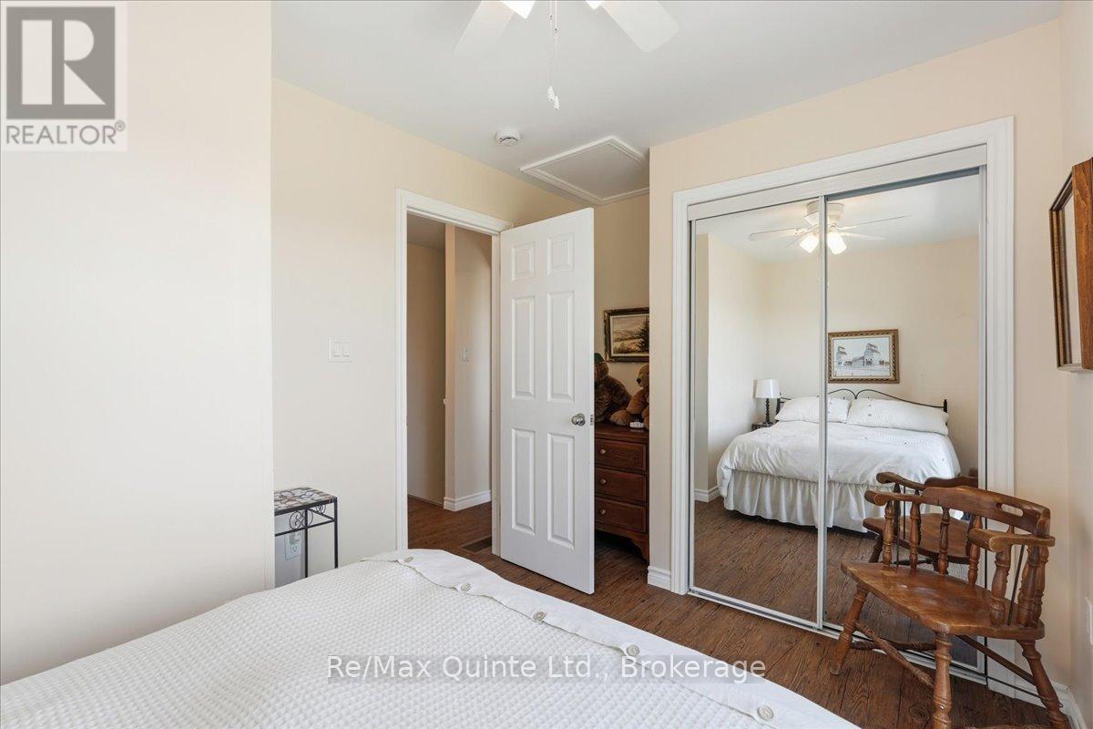 92 BISHOP LANE - 25