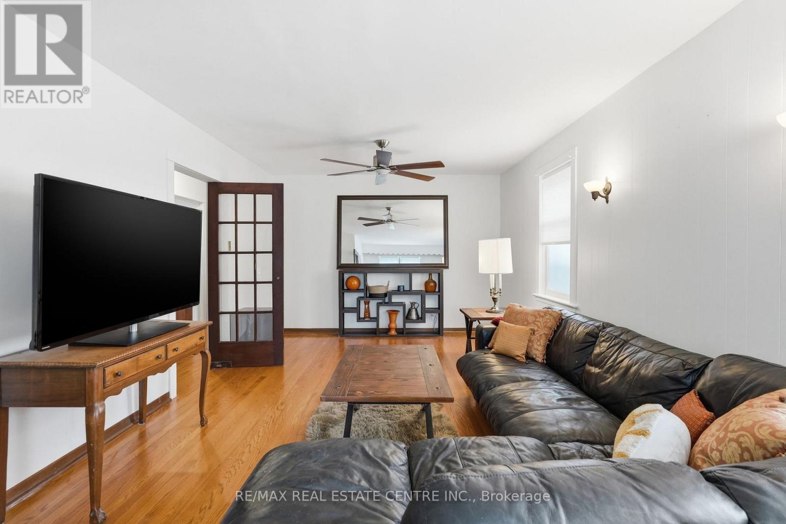 21 YORK STREET - 14