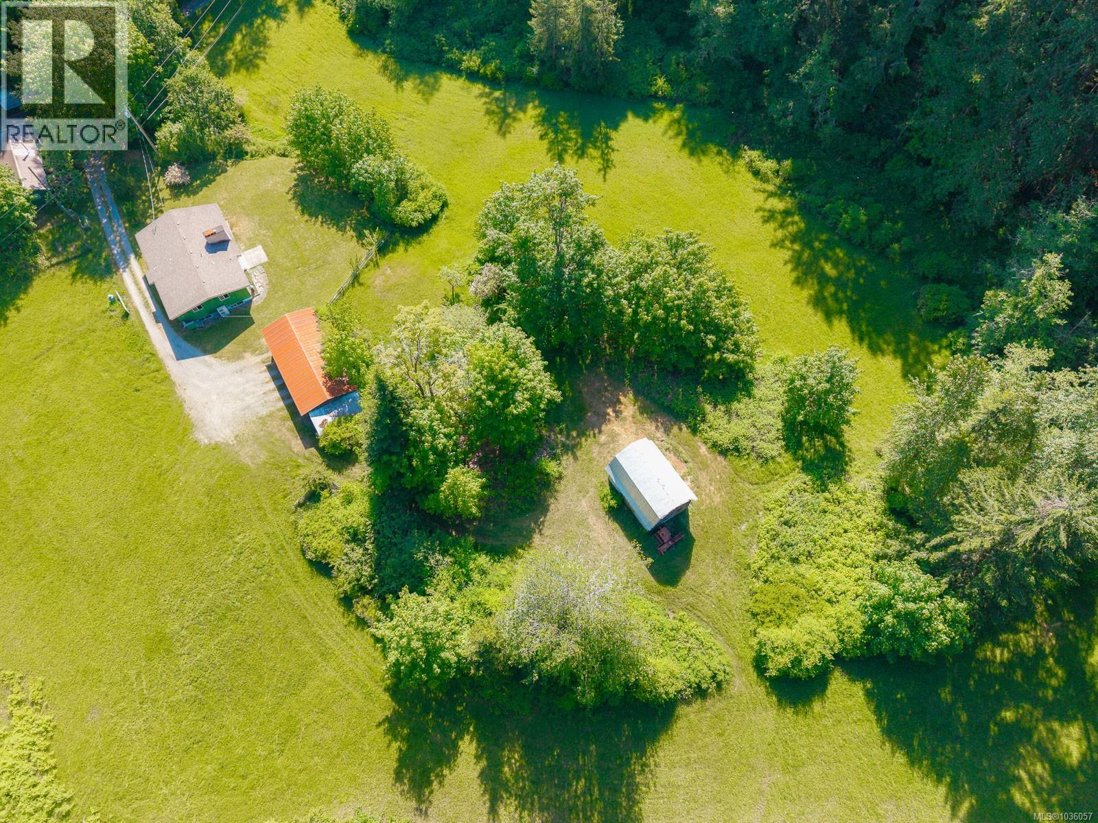 3541 Casey Rd - Image 2