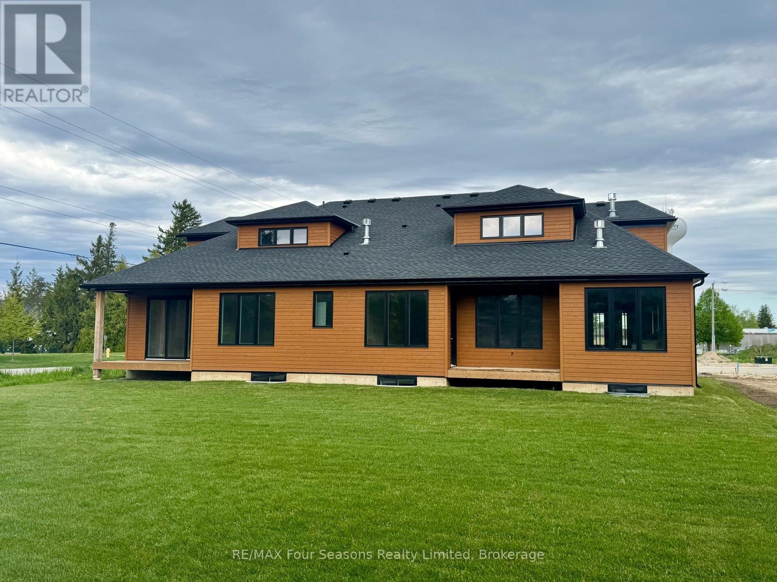 3 BOYNTON COURT - 3