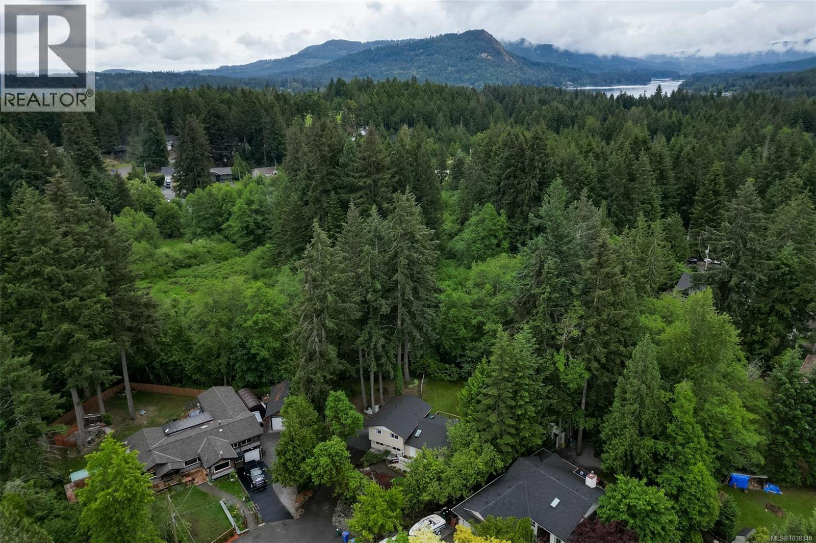 2340 Macdonald Rd - 79