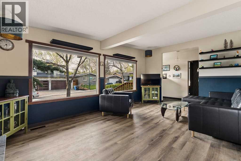 6216 Dalsby Road NW - 11
