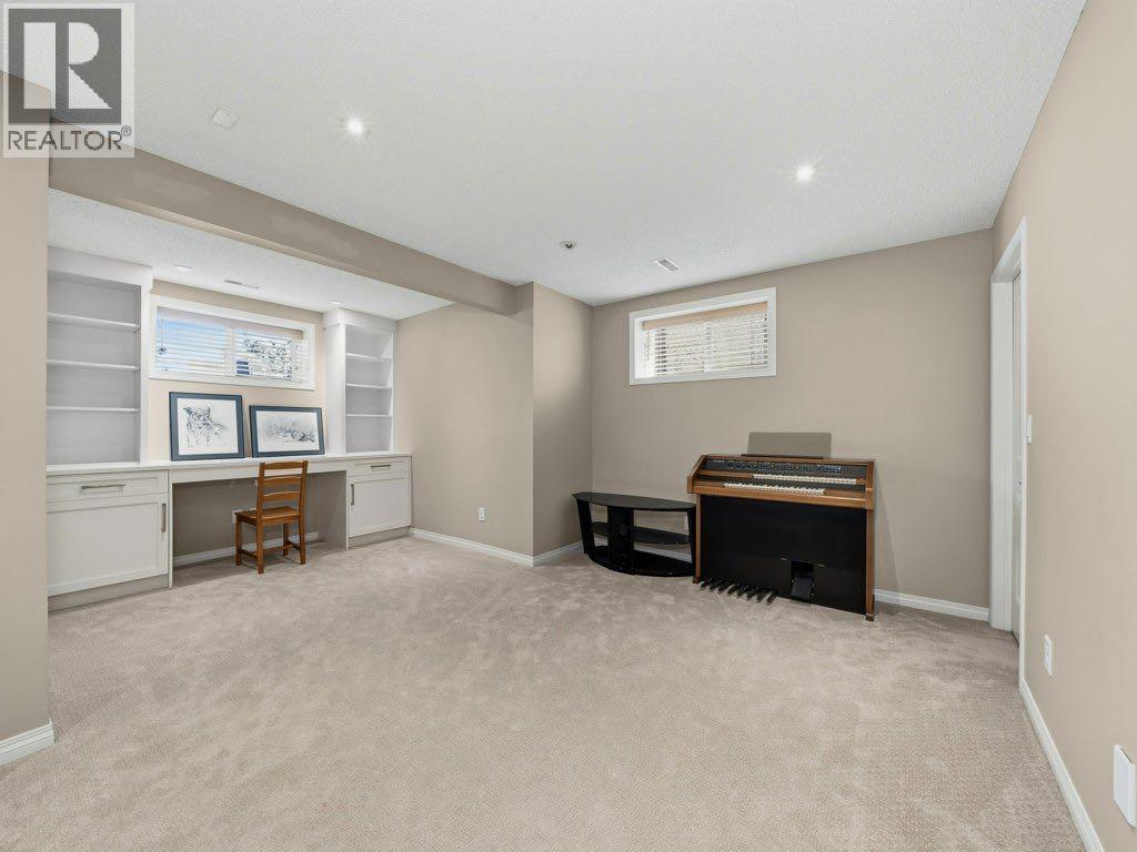 23 Tuscany Ravine View NW - 34