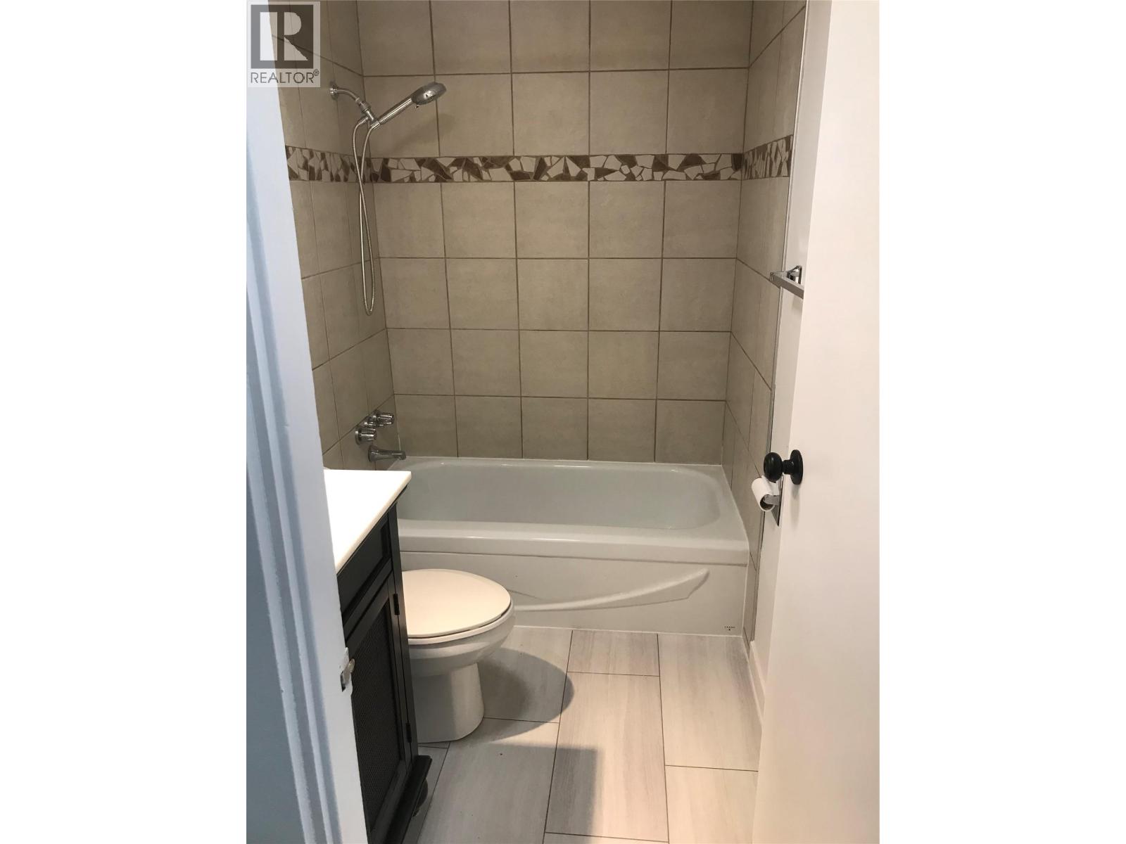 217 8Th Street S - 9