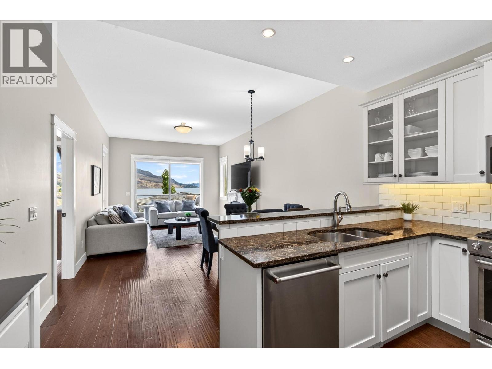  1704 Lake Vista Road, West Kelowna