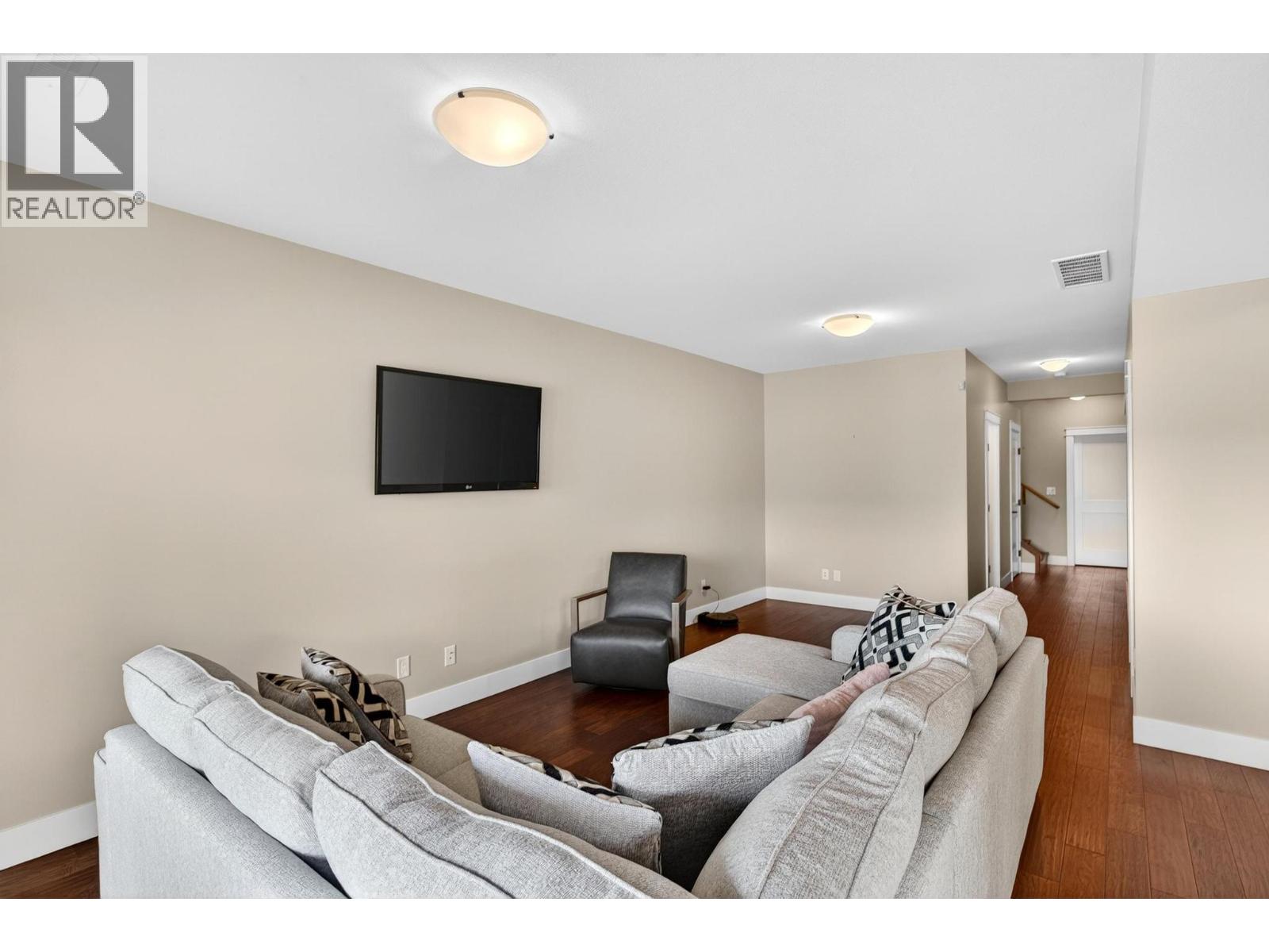  1704 Lake Vista Road, West Kelowna