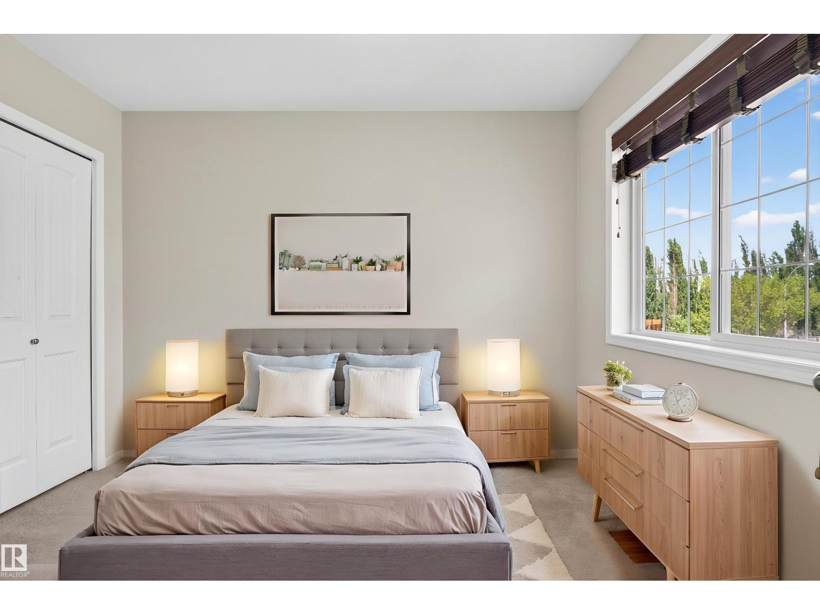988 REGENCY DR - 29