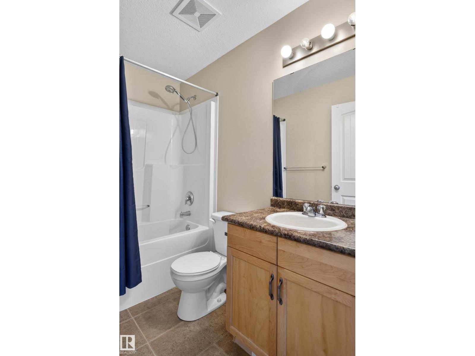 988 REGENCY DR - 31