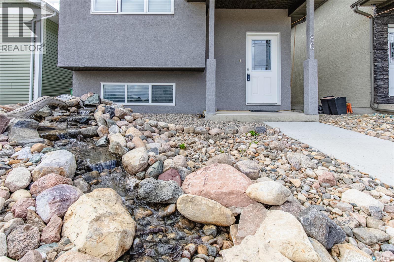 86 Brigham ROAD - 55