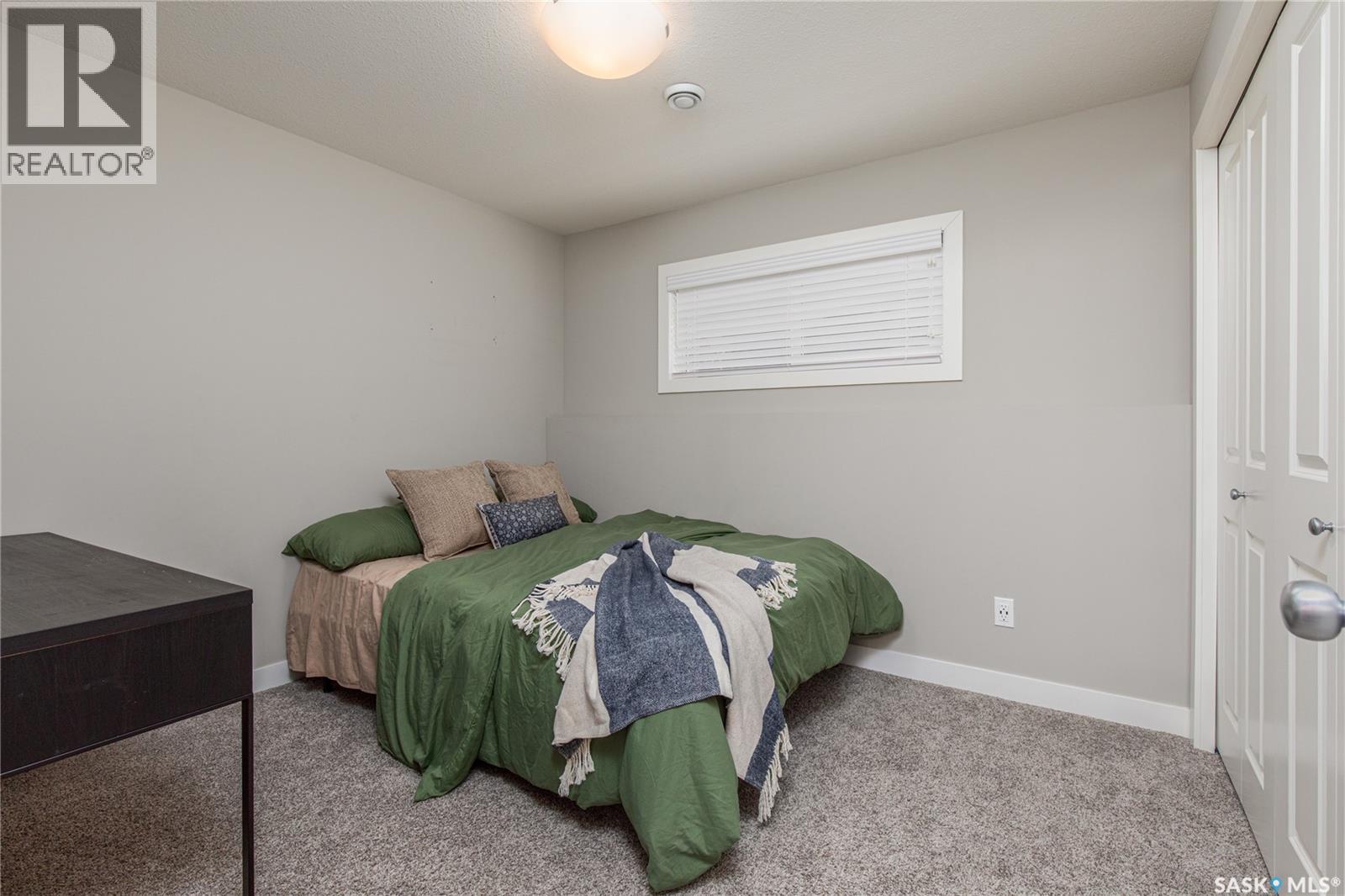 86 Brigham ROAD - 38