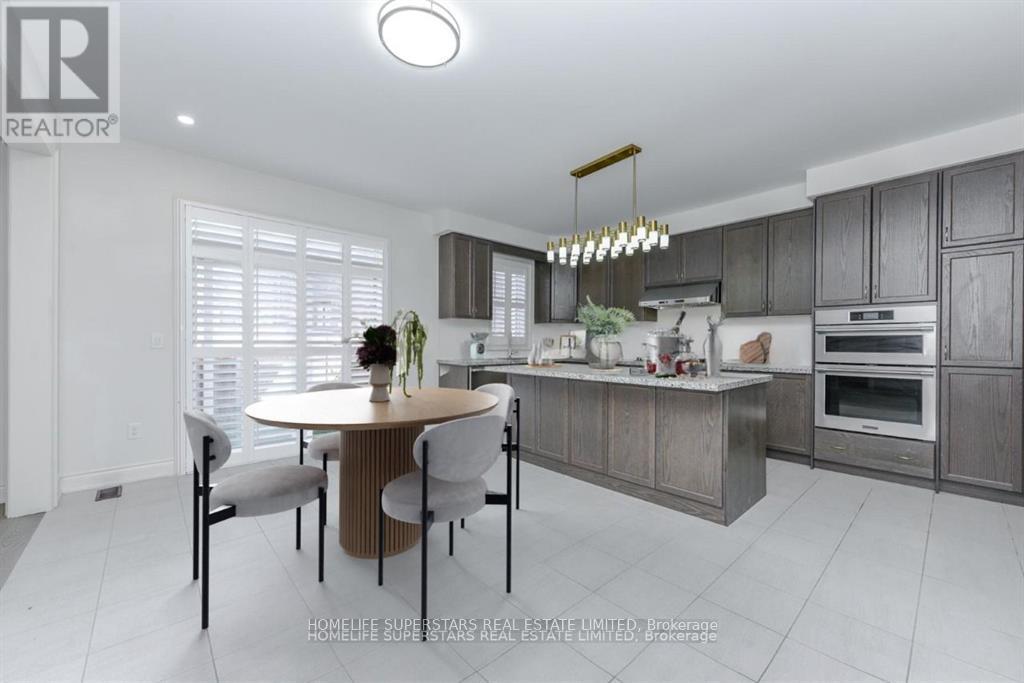 21 CATTAIL CRESCENT - 8