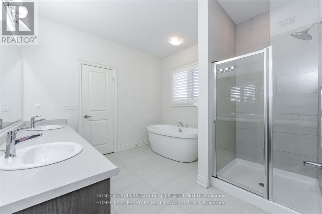 21 CATTAIL CRESCENT - 33