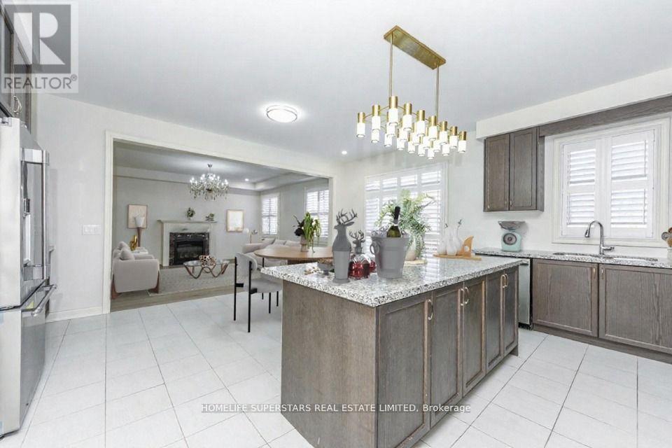 21 CATTAIL CRESCENT - 7