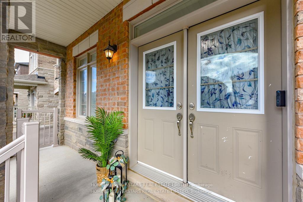 21 CATTAIL CRESCENT - 4