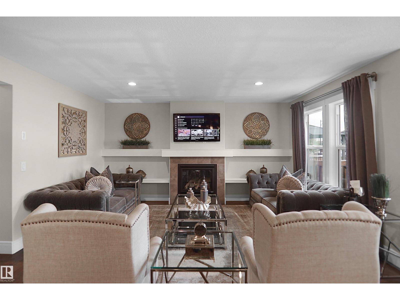 16779 122 ST NW - 11