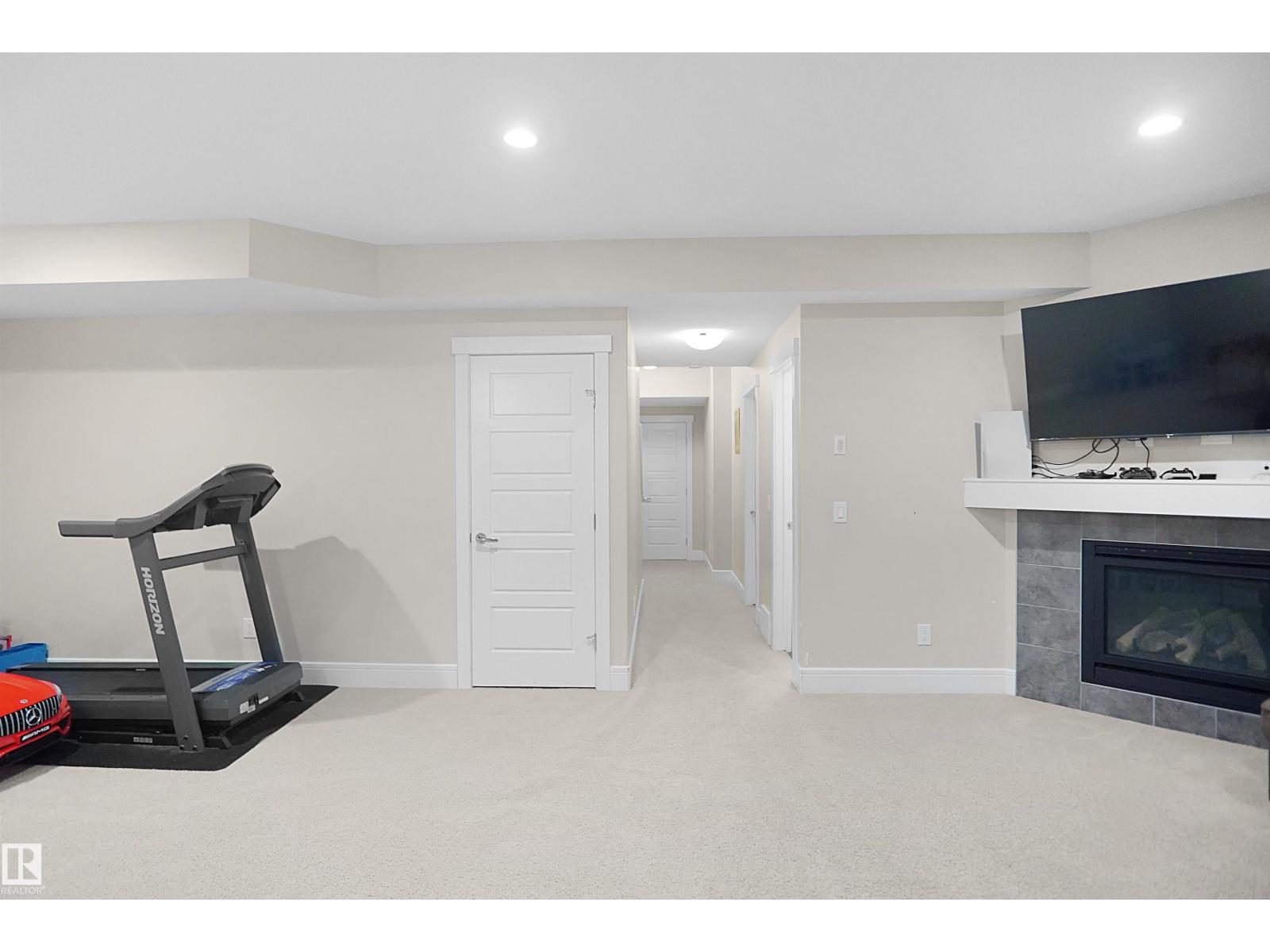 16779 122 ST NW - 59
