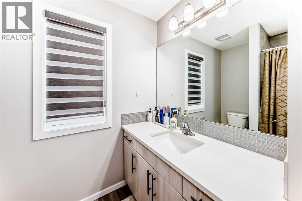 1283 140 Avenue NW - 34
