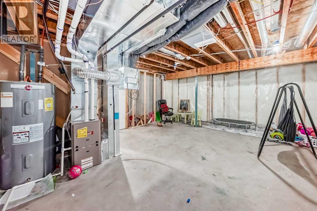 1283 140 Avenue NW - 44