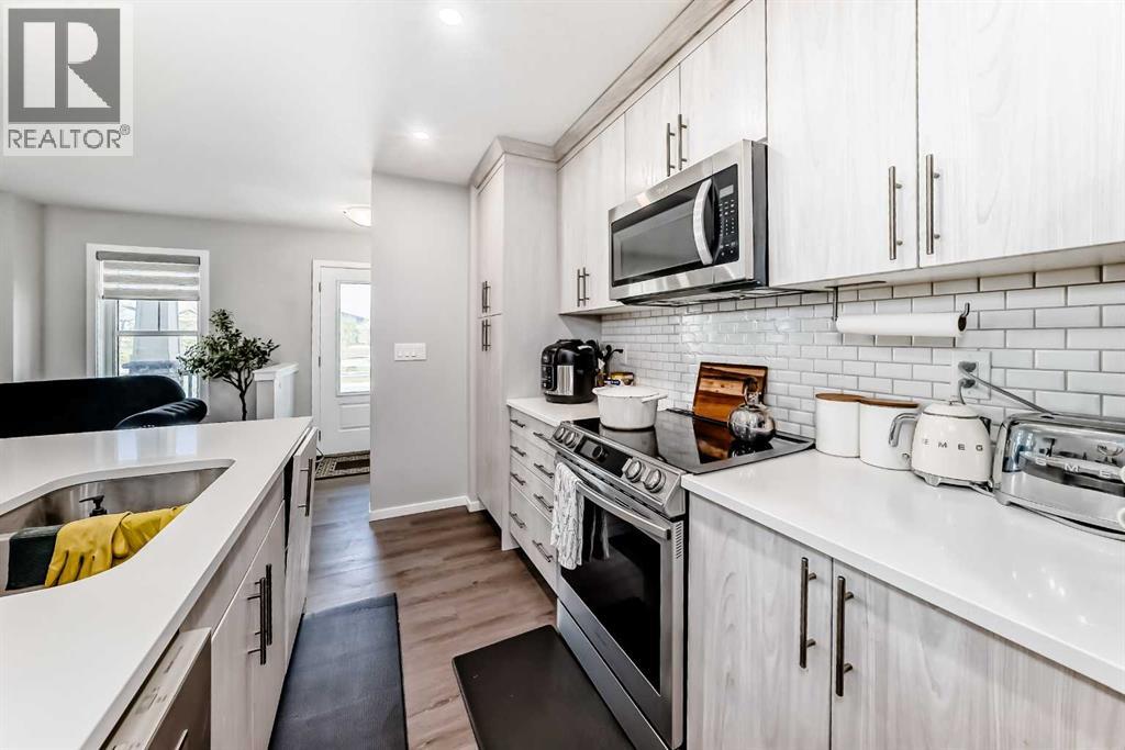 1283 140 Avenue NW - 8