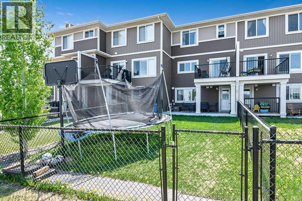 665 Hillcrest Road SW - 28