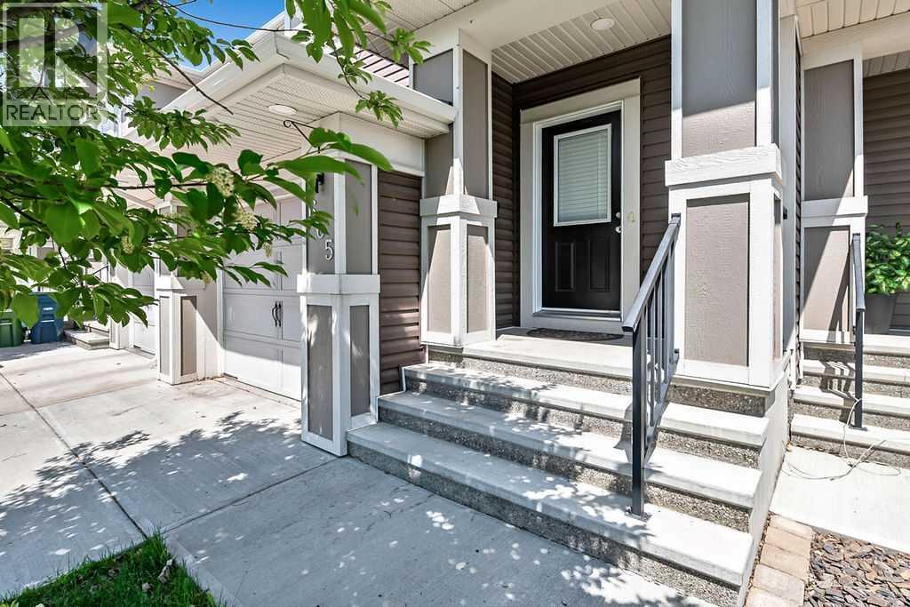 665 Hillcrest Road SW - 3