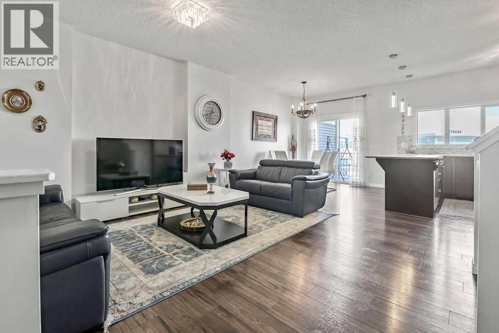 665 Hillcrest Road SW - 7