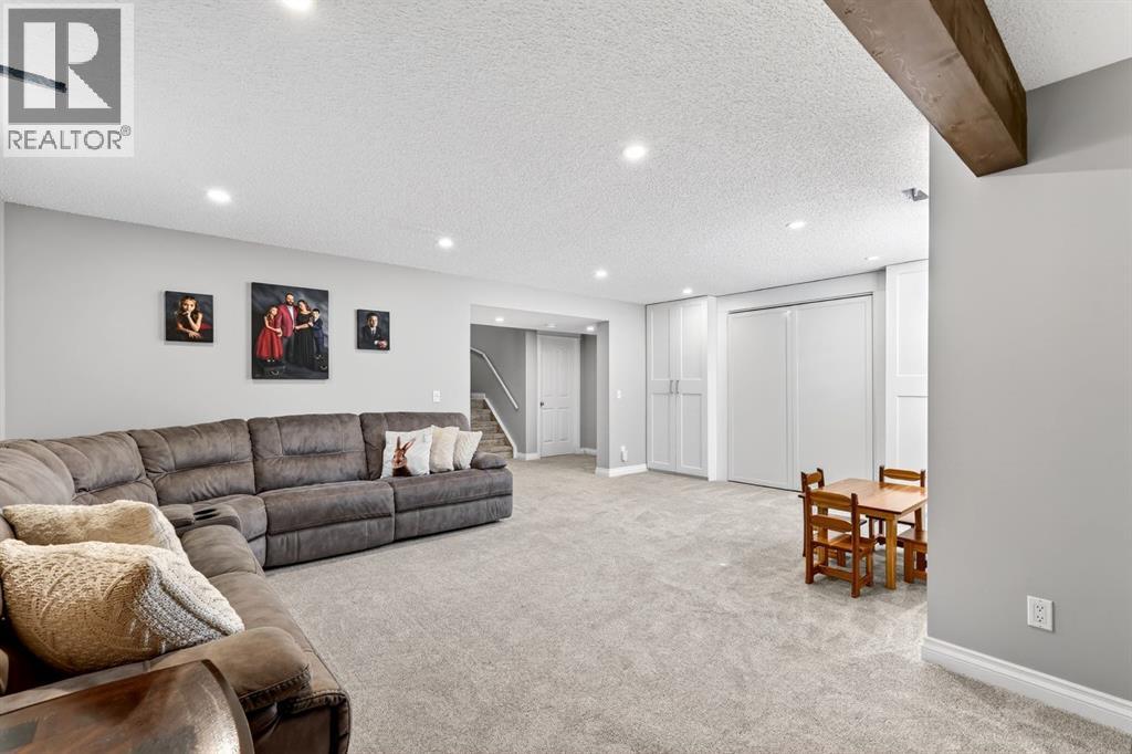35 Crestmont Drive SW - 30