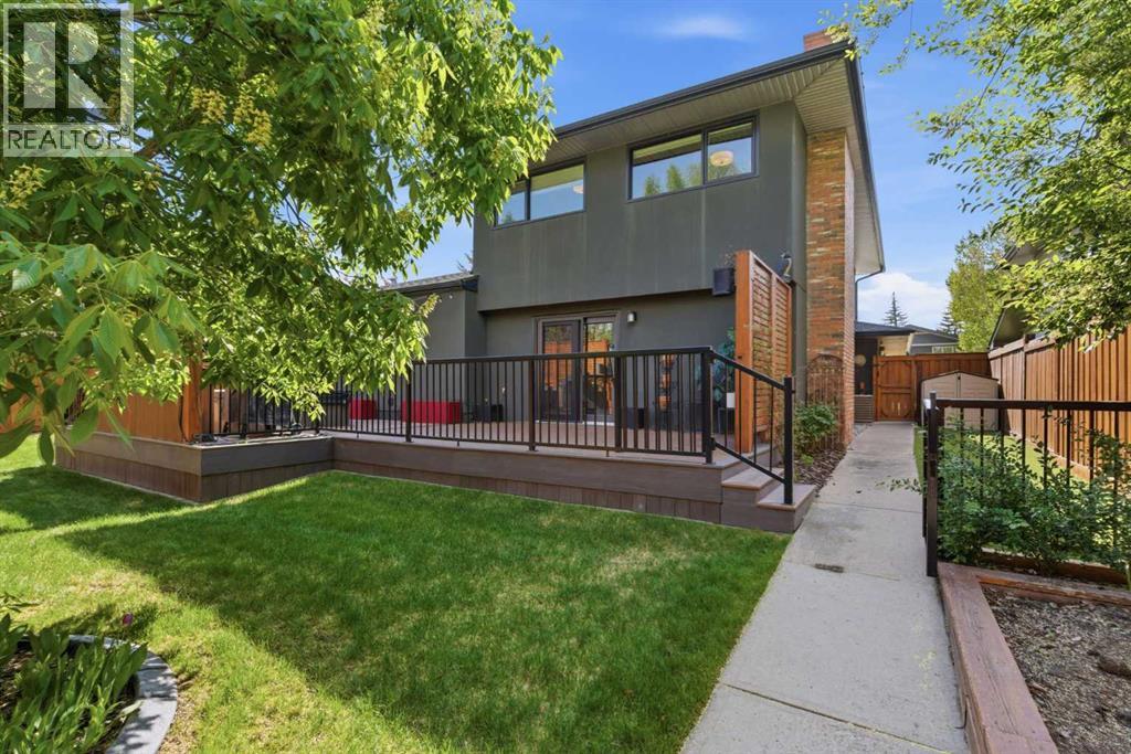 423 Lake Simcoe Crescent SE - 42
