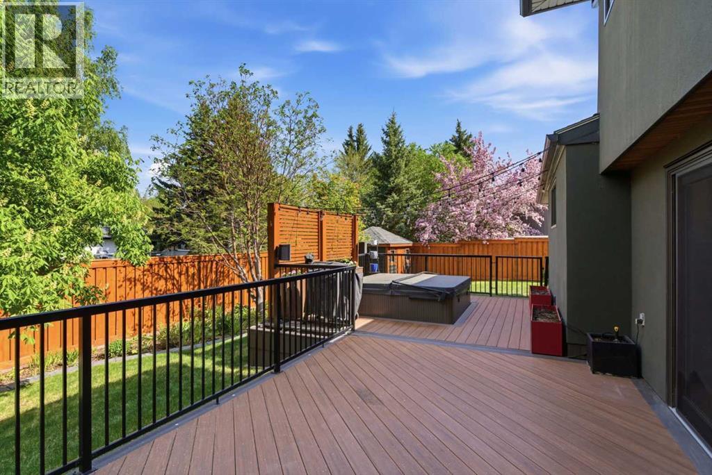 423 Lake Simcoe Crescent SE - 39