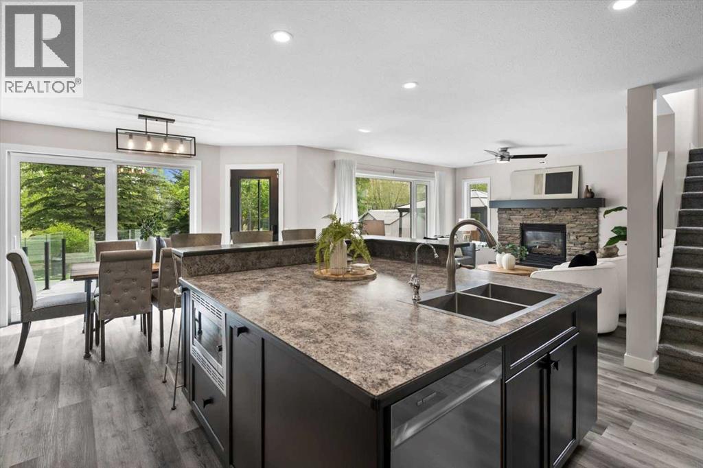 12 Chaparral Crescent SE - 9