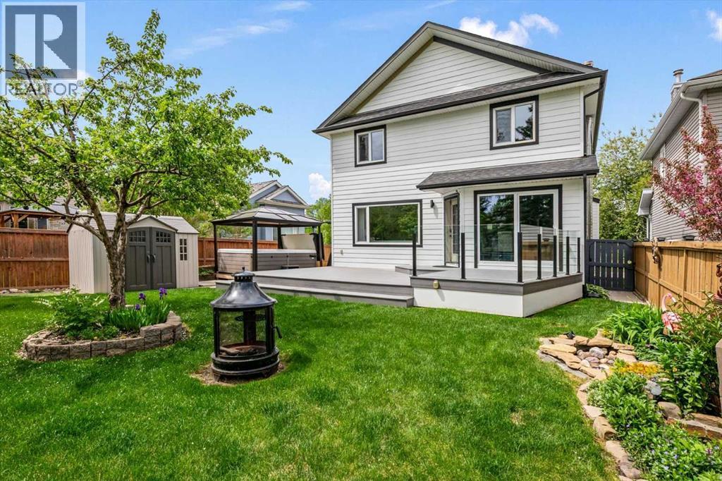 12 Chaparral Crescent SE - 43