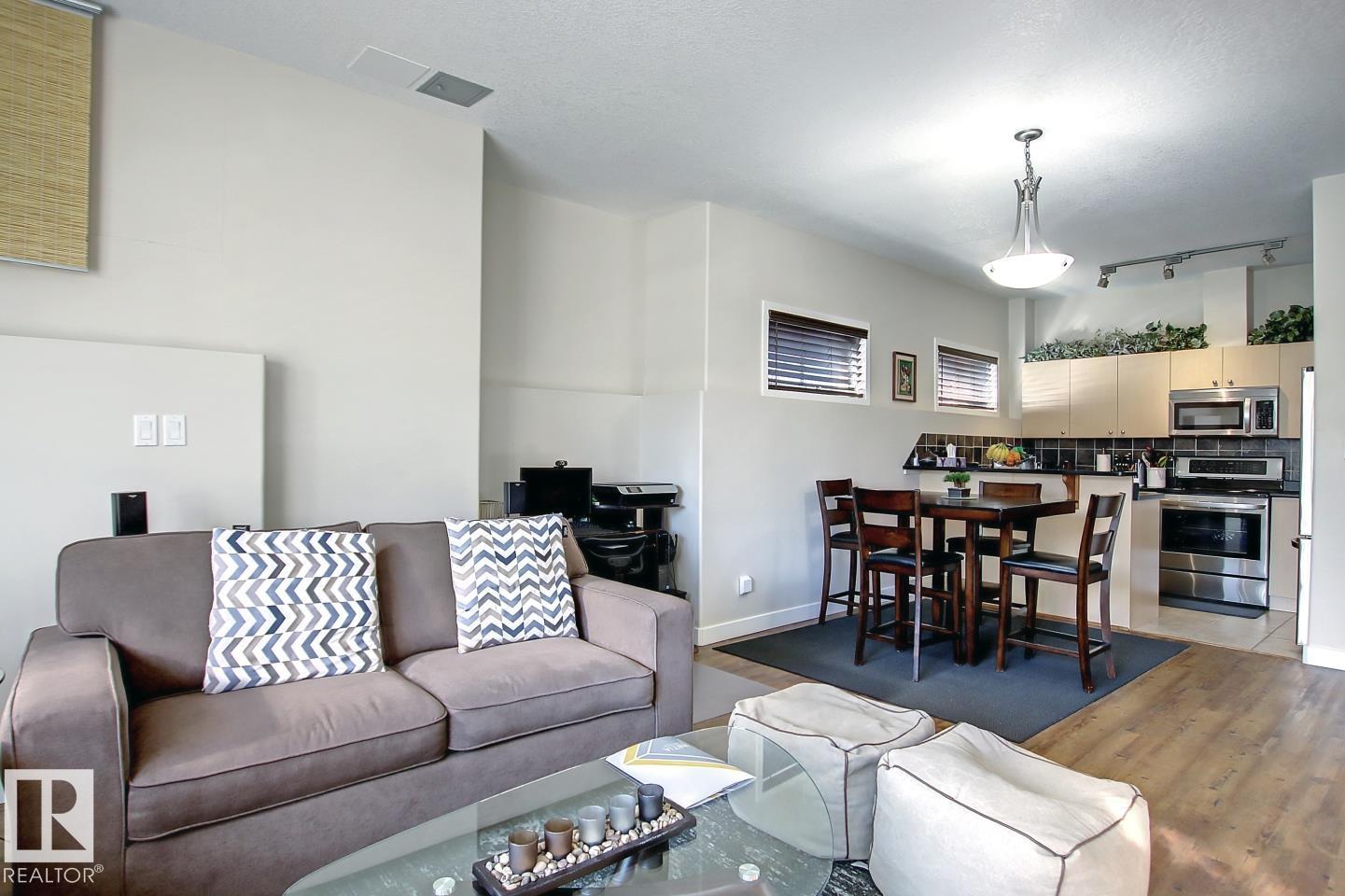 #102 10905 109 ST NW - 12