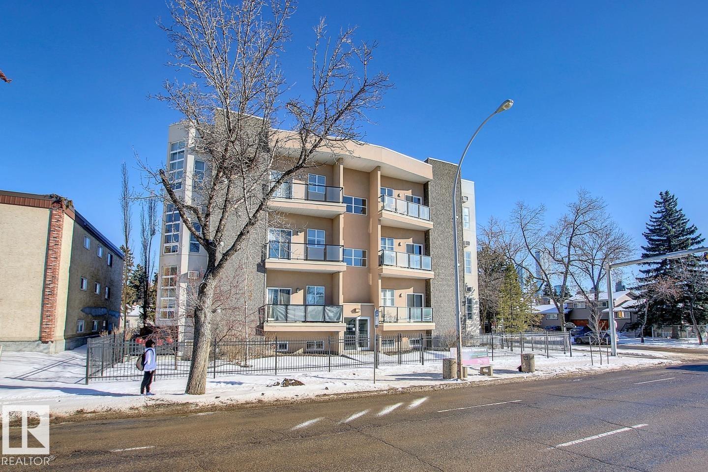 #102 10905 109 ST NW - 31