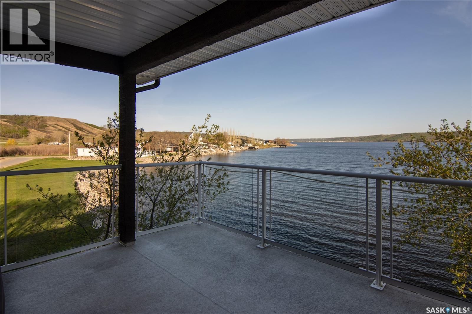 Surfside Drive East - 51