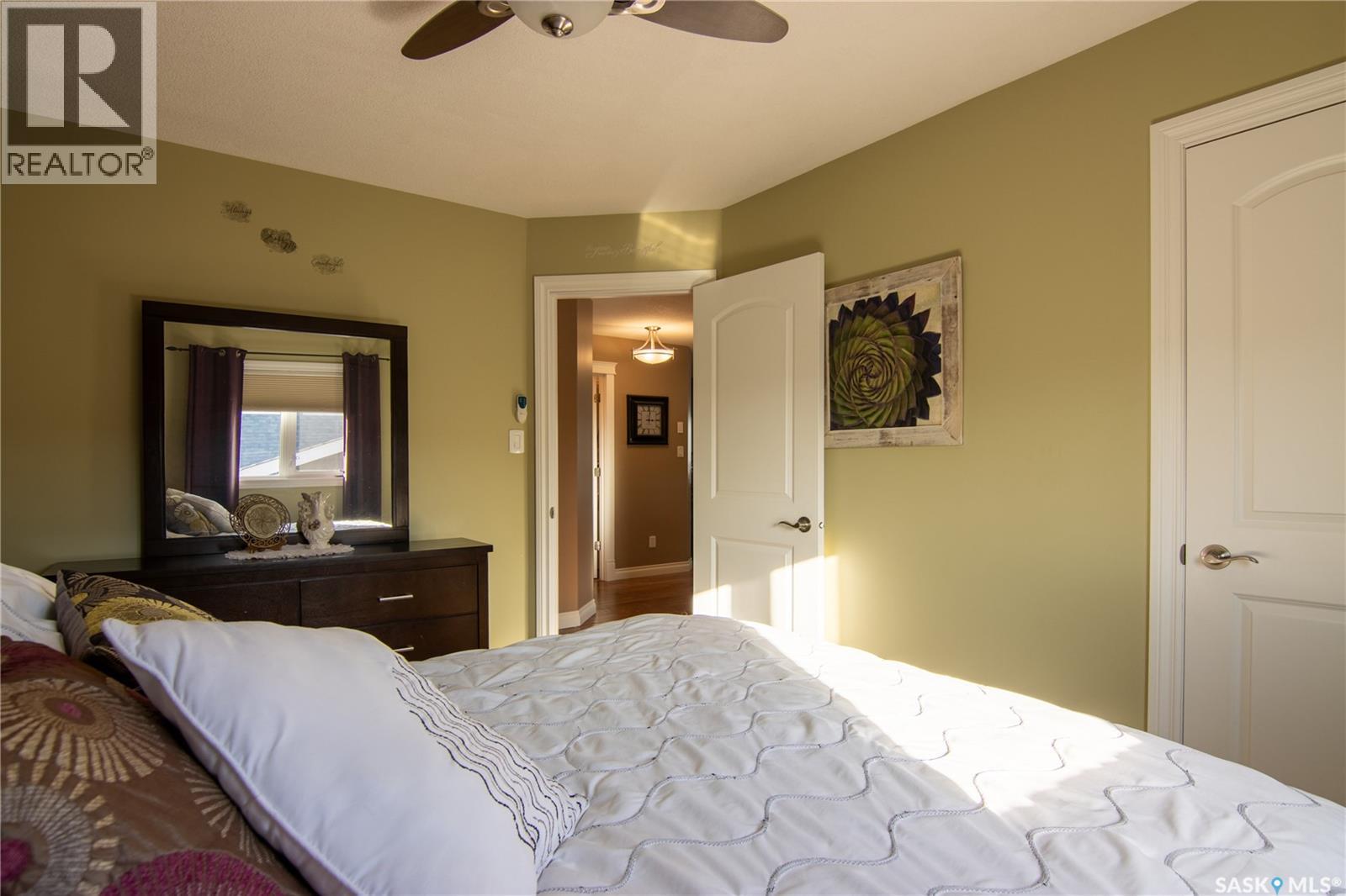 Surfside Drive East - 56