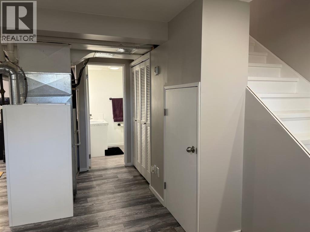 4804 37 Street — photo 23
