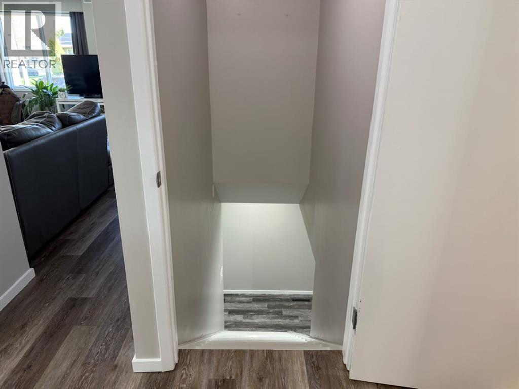 4804 37 Street — photo 21