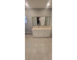 14038 114a Avenue, Surrey, BC V2B4B9 Photo 9