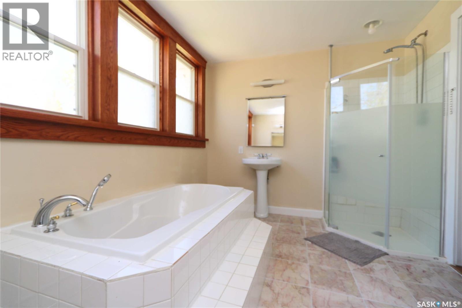 34 Laurier AVENUE - 29
