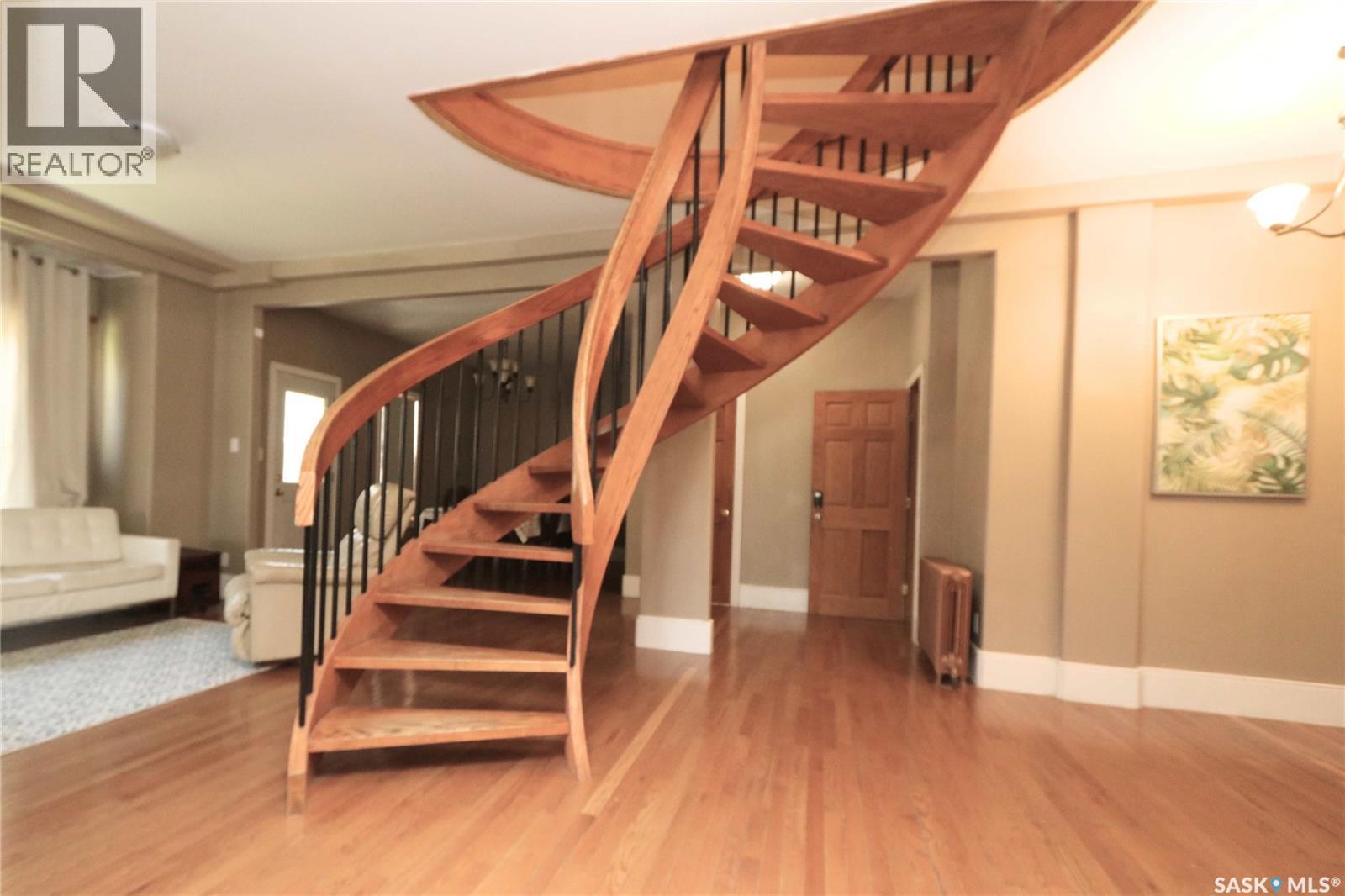 34 Laurier AVENUE - 3
