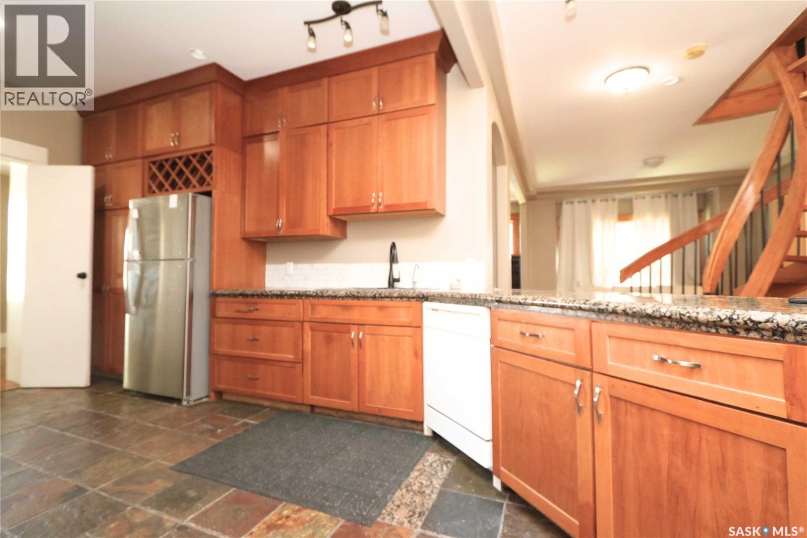 34 Laurier AVENUE - 6