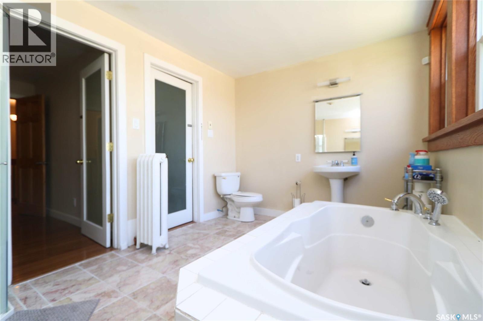 34 Laurier AVENUE - 30