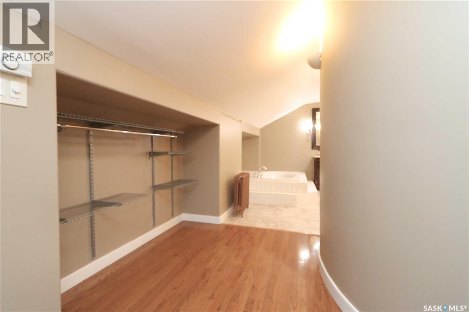 34 Laurier AVENUE - 22