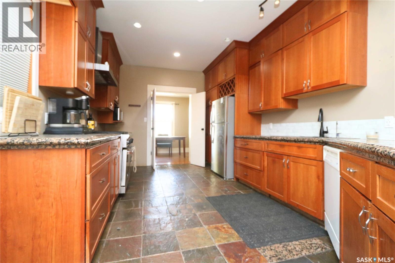 34 Laurier AVENUE - 5