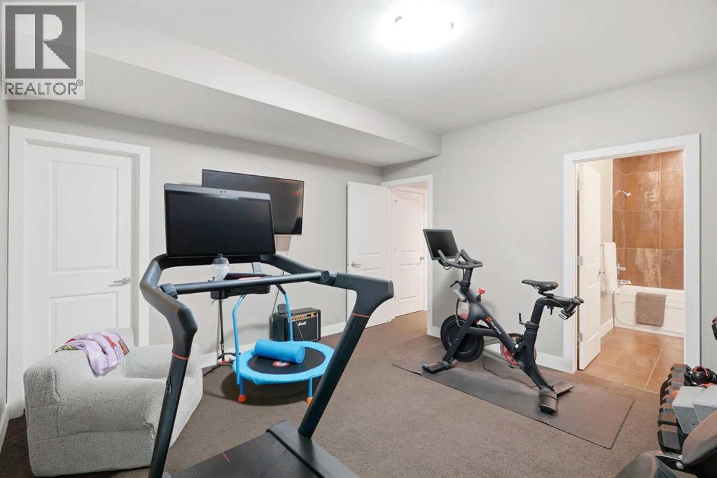 226 11 Avenue NW - 23