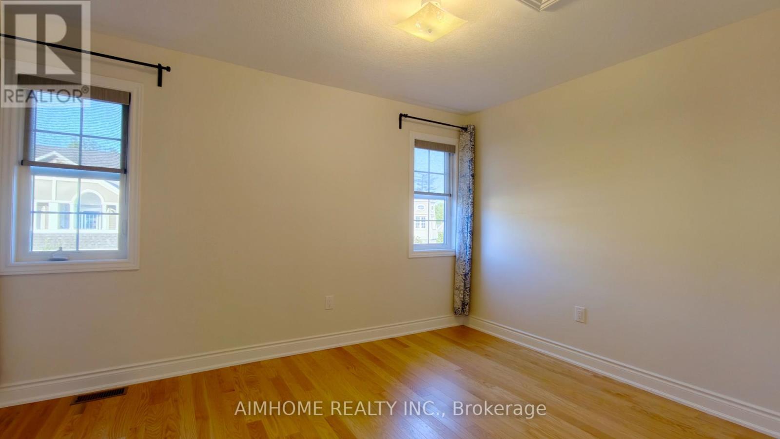 44 COURTING HOUSE PLACE - 15